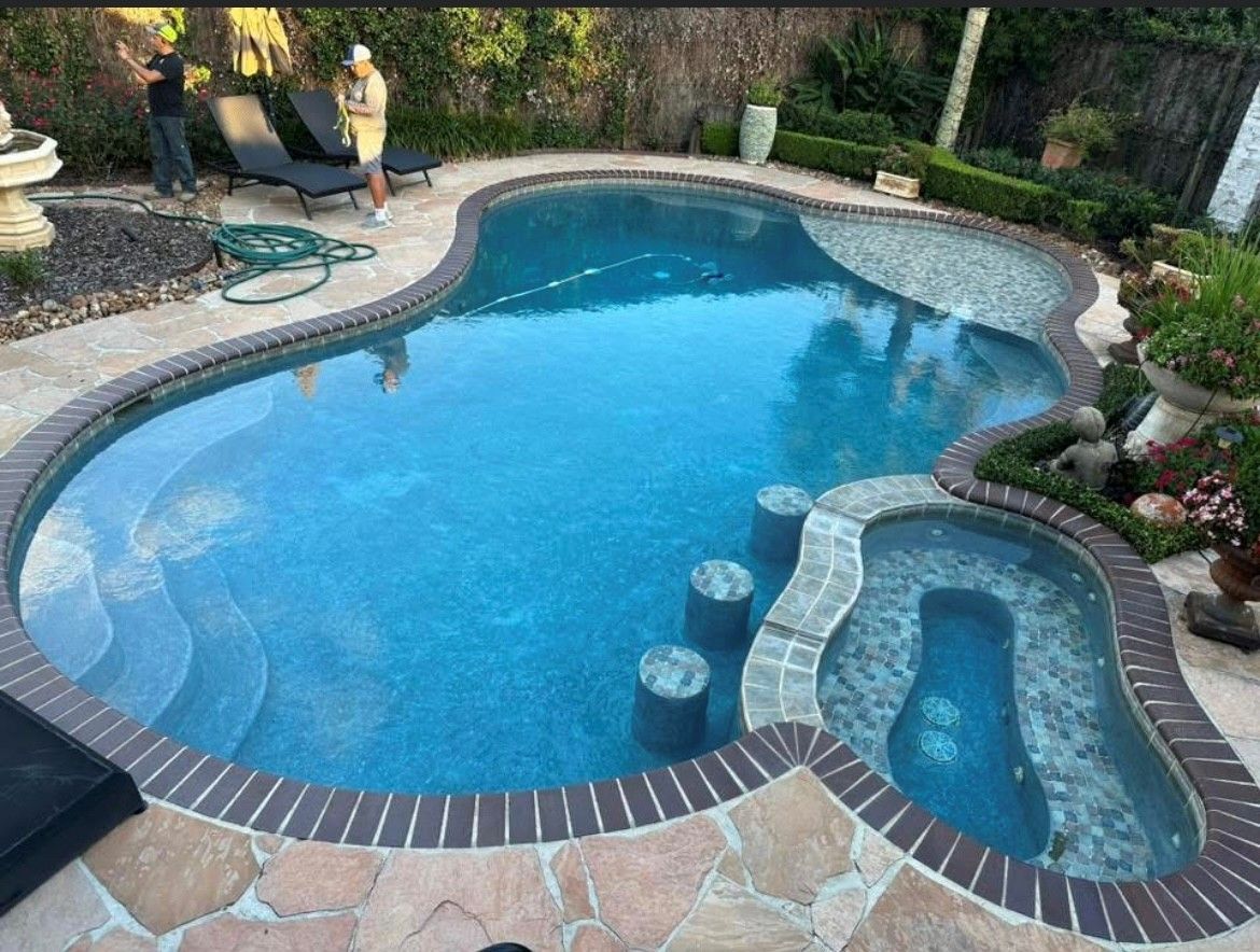 Premier Pools & Patios