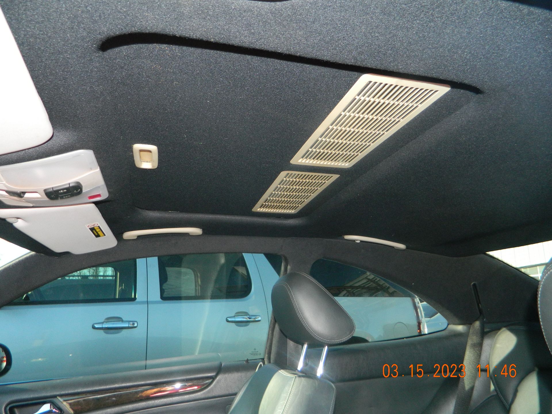 Car interior with gray headliners