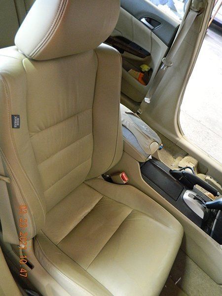 Cream leather driver seat