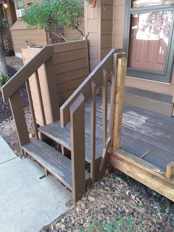 Deck stairs