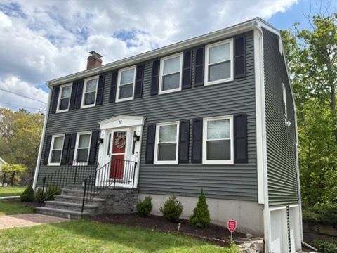 certainteed-siding-installation-gray-house-milford-ma-front-elevation