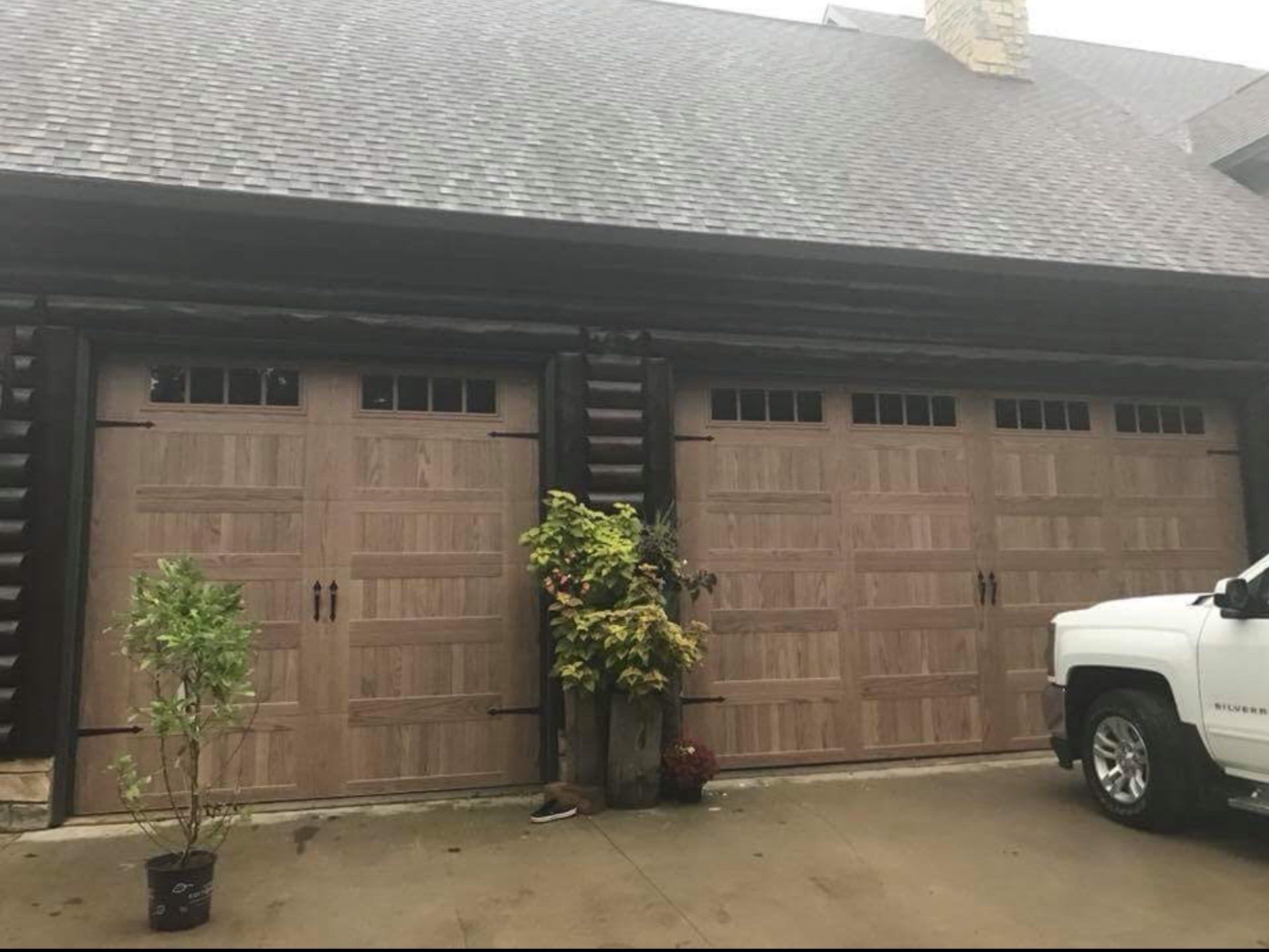 Residential garage doors
