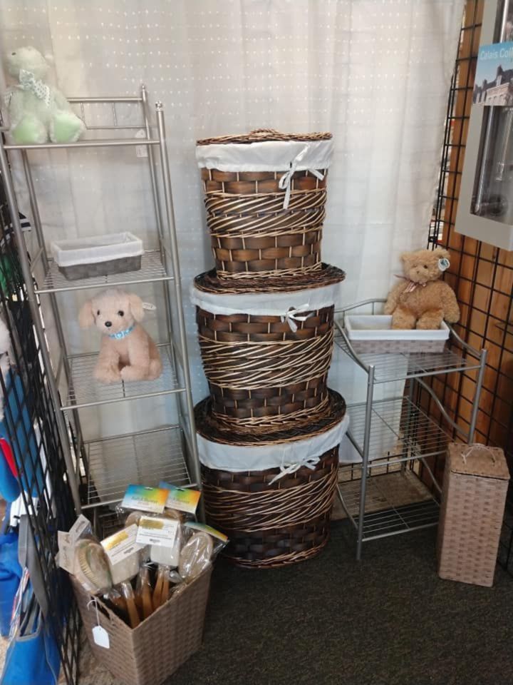 Bathroom accessories