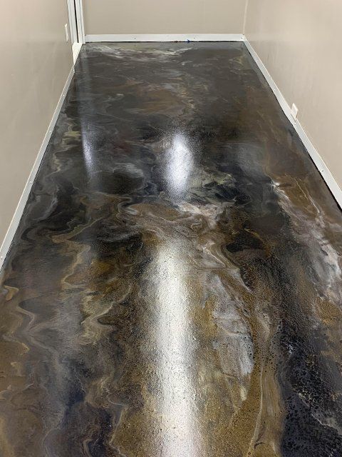 Metallic epoxy - resinous floors