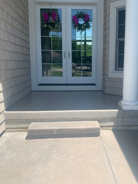 After - residential floor polishing