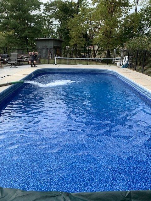 Adding water to a big pool