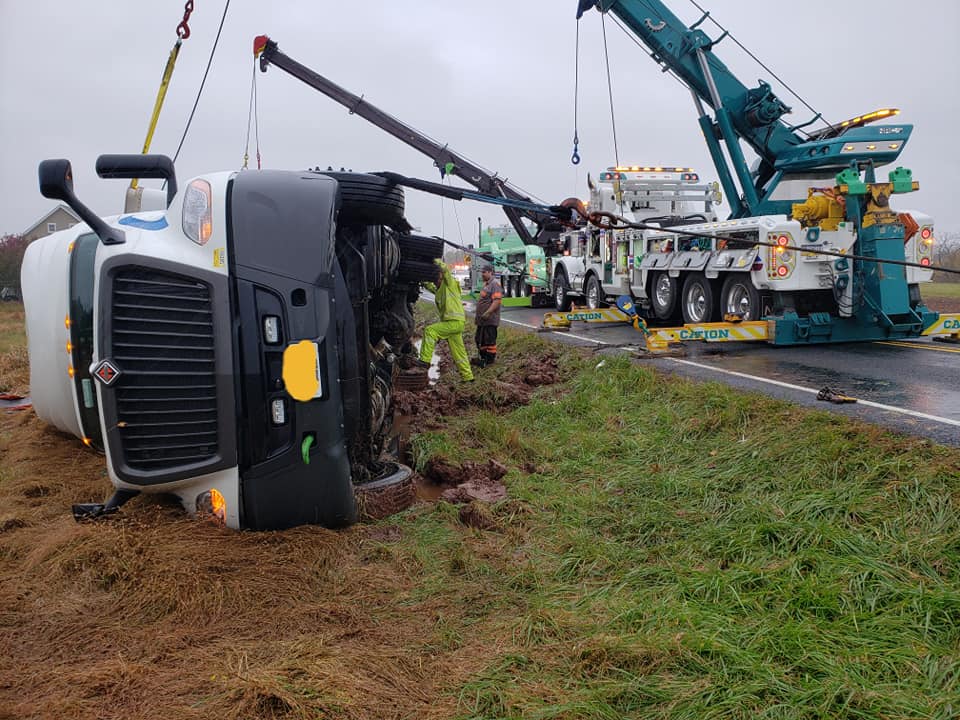 Truck recovery service