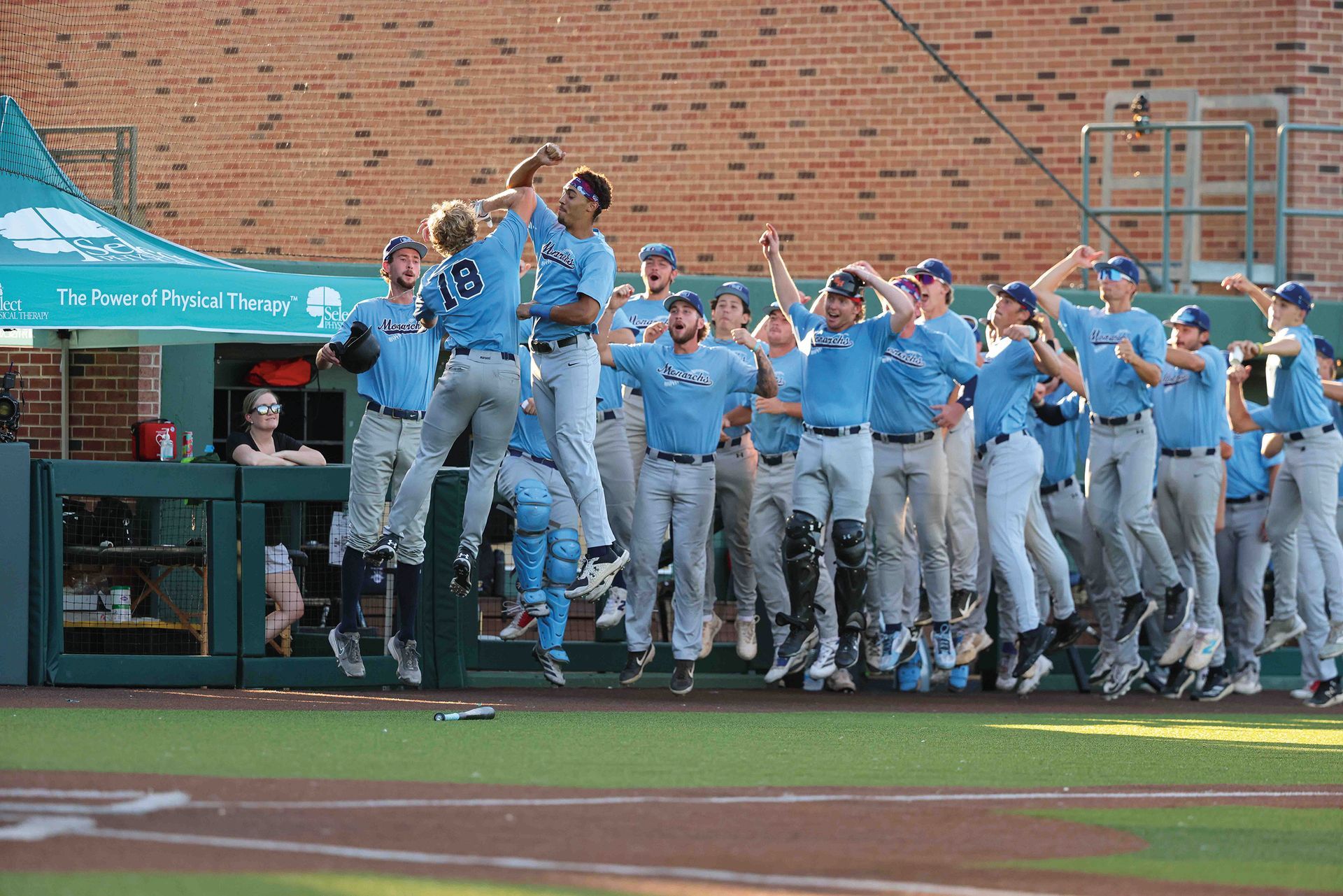 The Hutchinson Monarchs return as reigning champs.