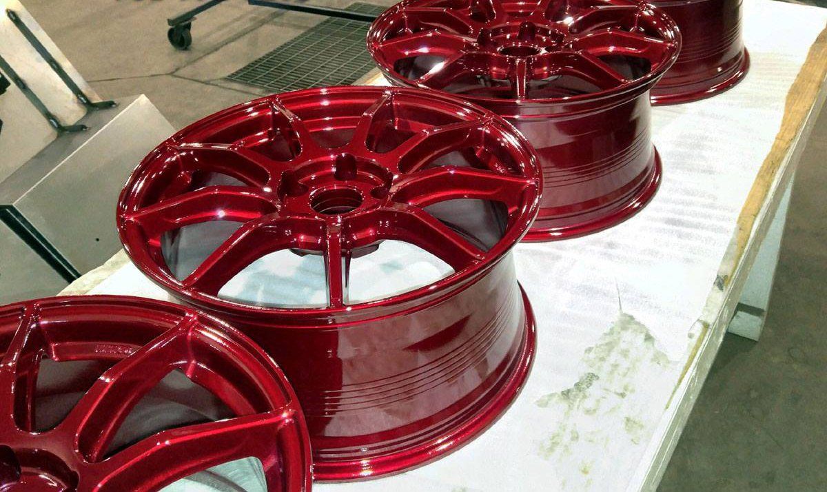 Powder coating for vehicle parts