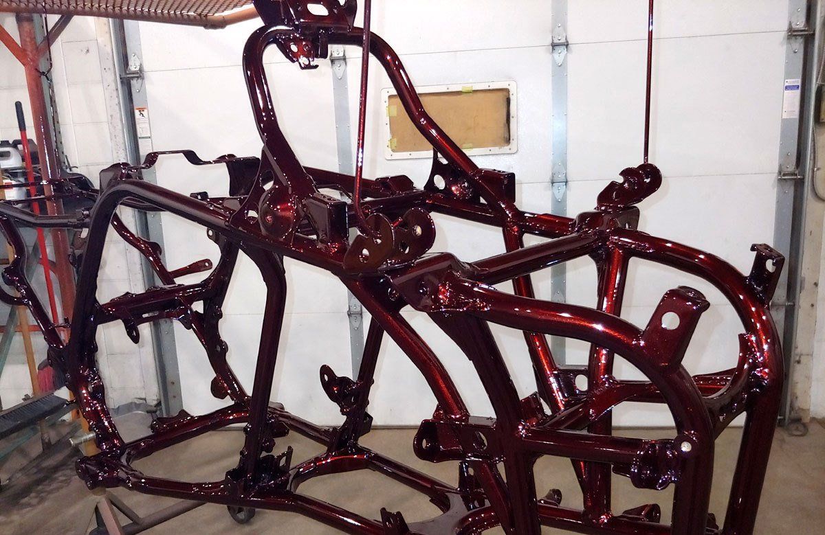 Powder coating for vehicle parts