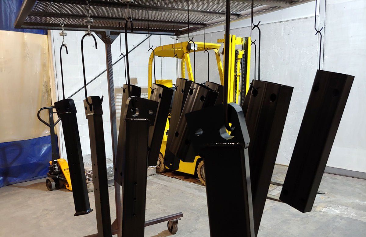 Powder coating for vehicle parts