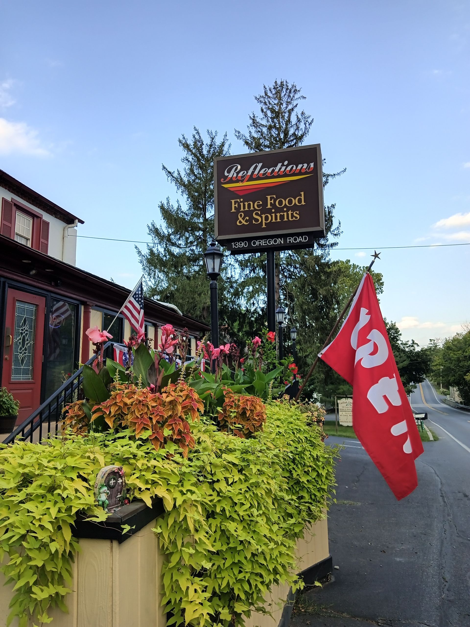 Reflections Restaurant sign
