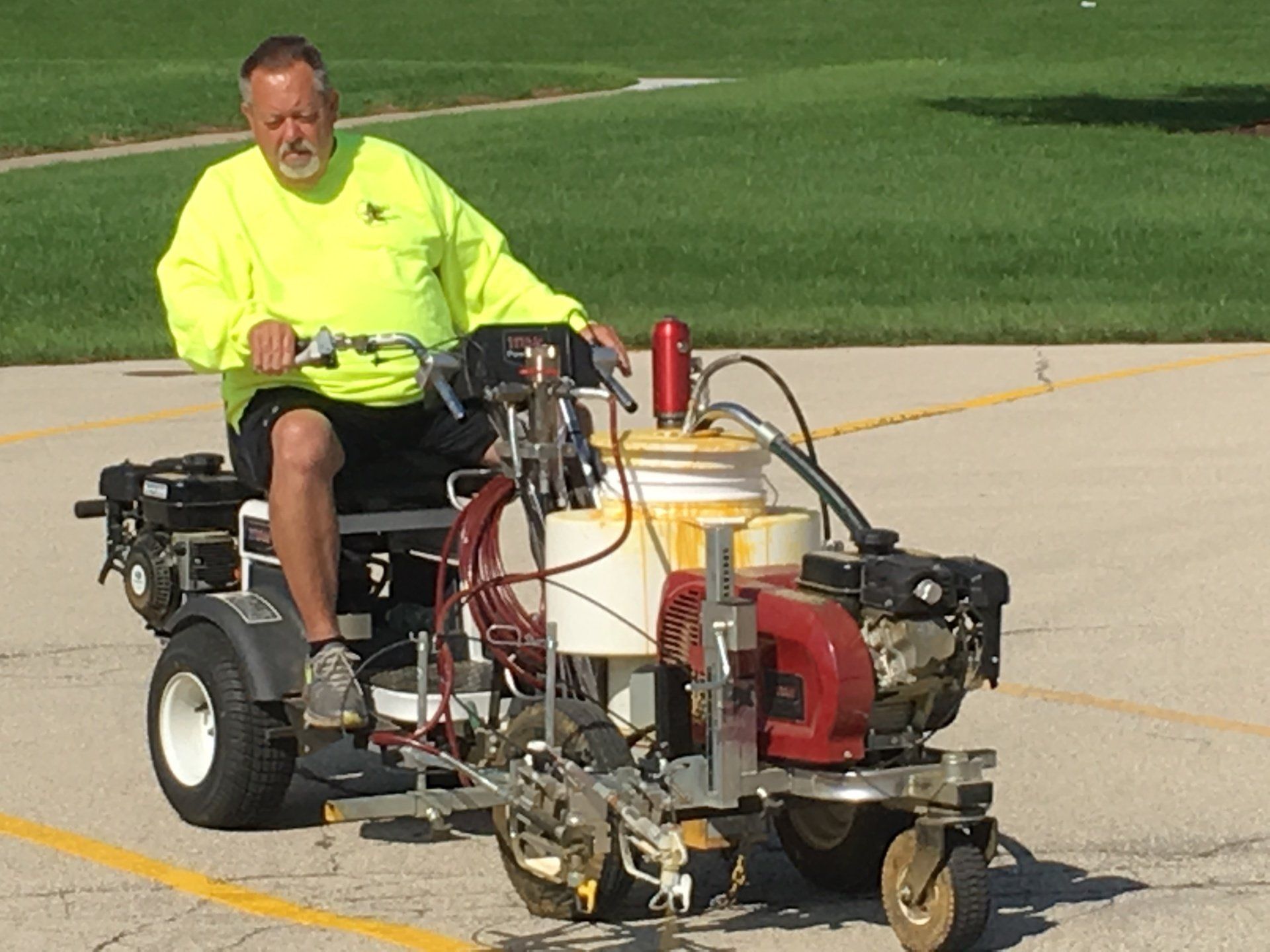 Line Striping and Design Parking Lots Seymour, WI Green Bay WI