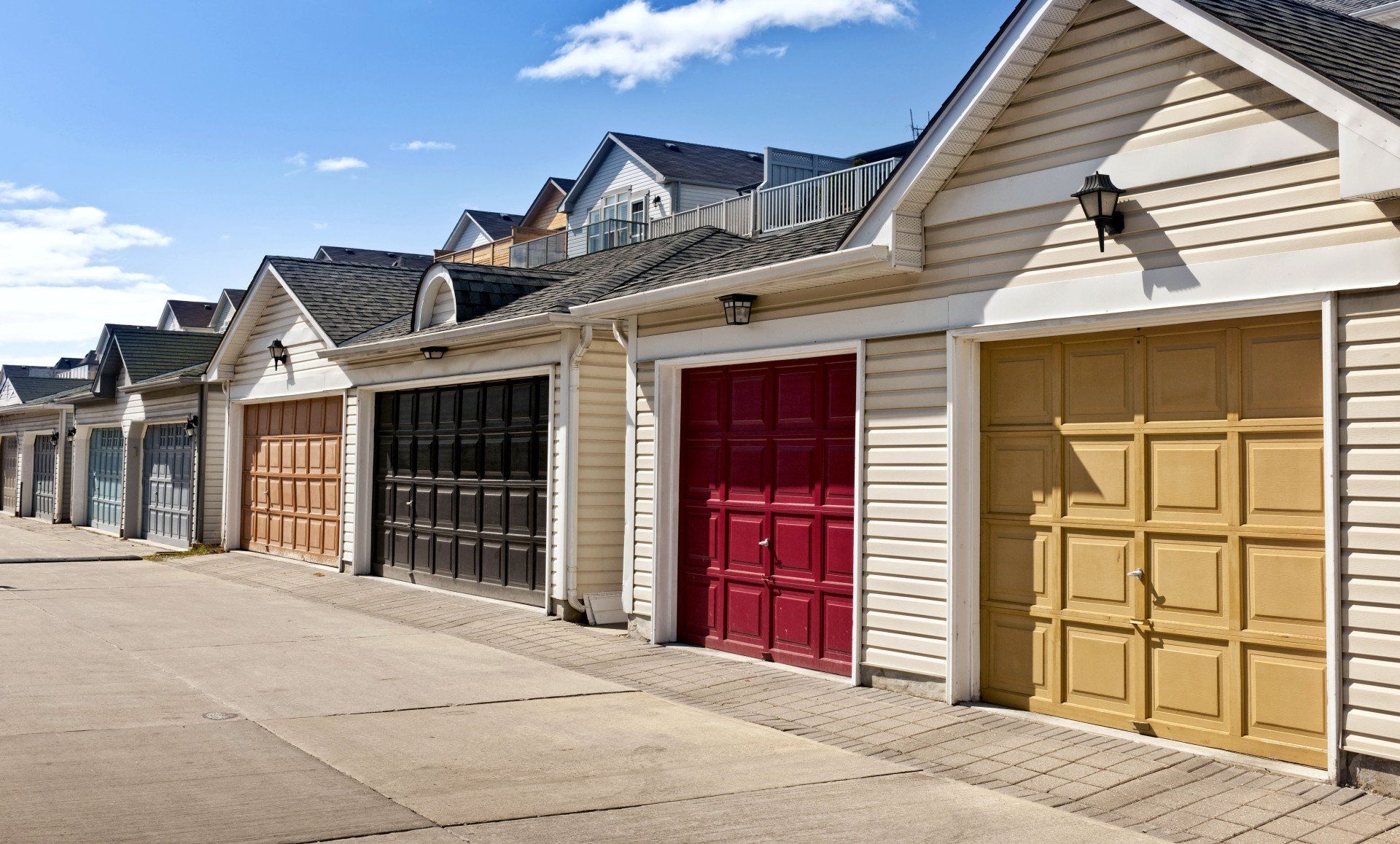 PS Garage Doors | Sectional Doors | Sioux Falls, SD