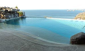 Infinity pool