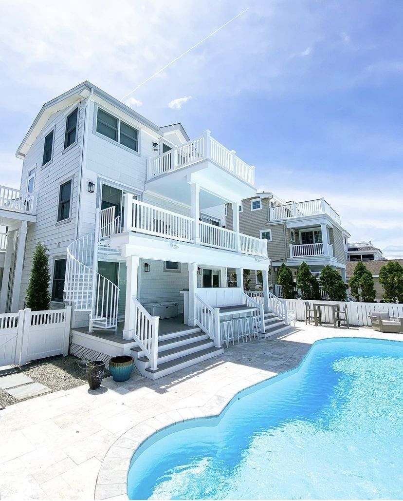 stunning 3-storey white house