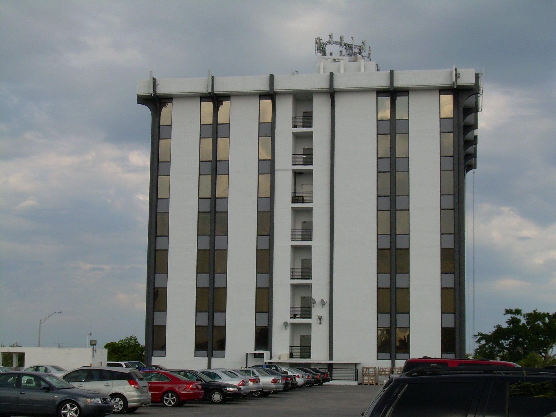 Commercial window tinting