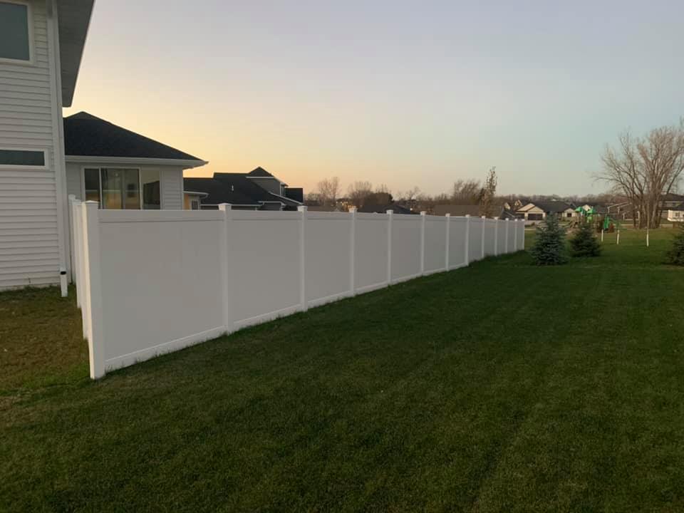vinyl fence