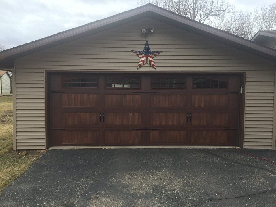 Residential garage doors