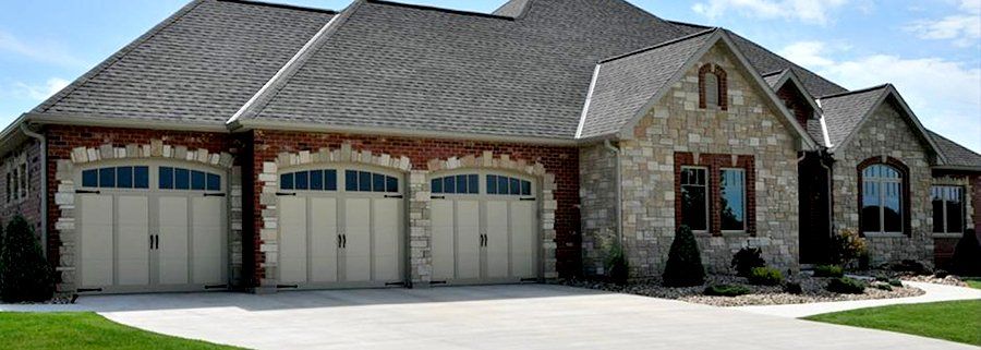 Residential garage doors