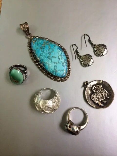jewelries