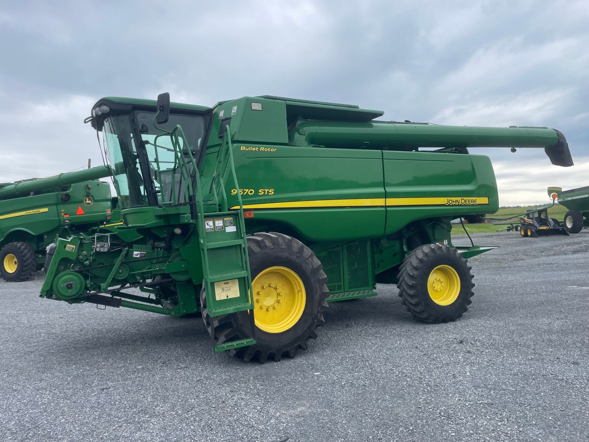 2008 John Deere 9670 STS Combine For Sale