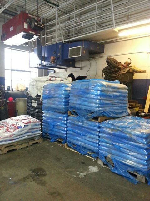 Salt-Photo---salt-spreaders