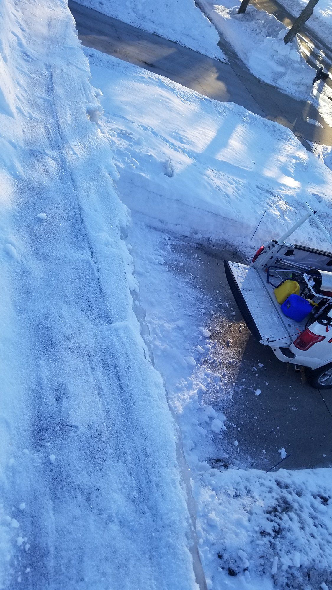 Roof ice removal
