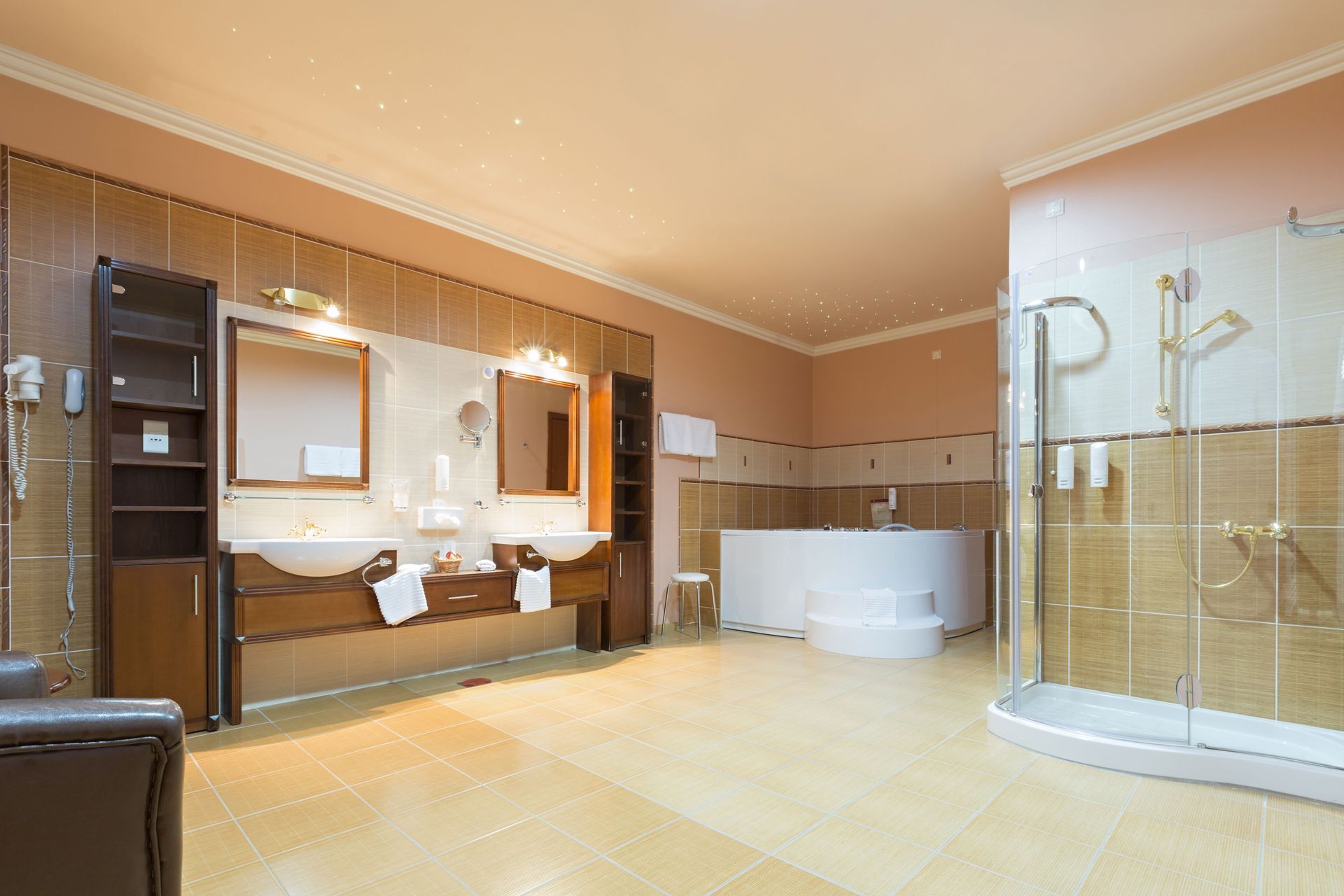 bathroom remodeling contractor