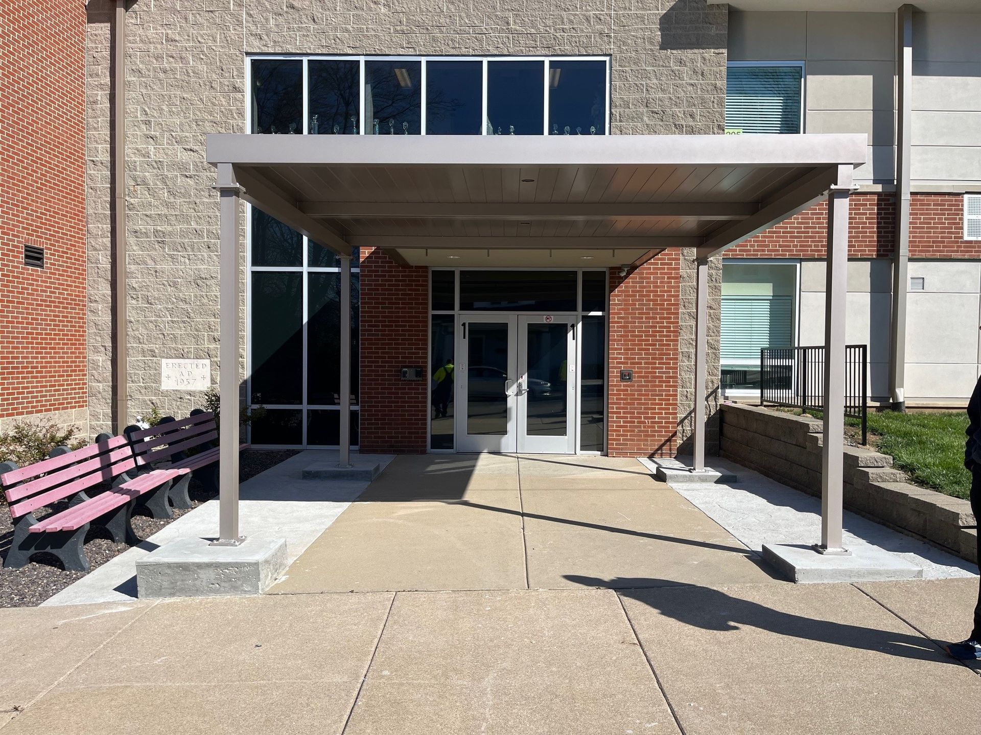 commercial aluminum awnings