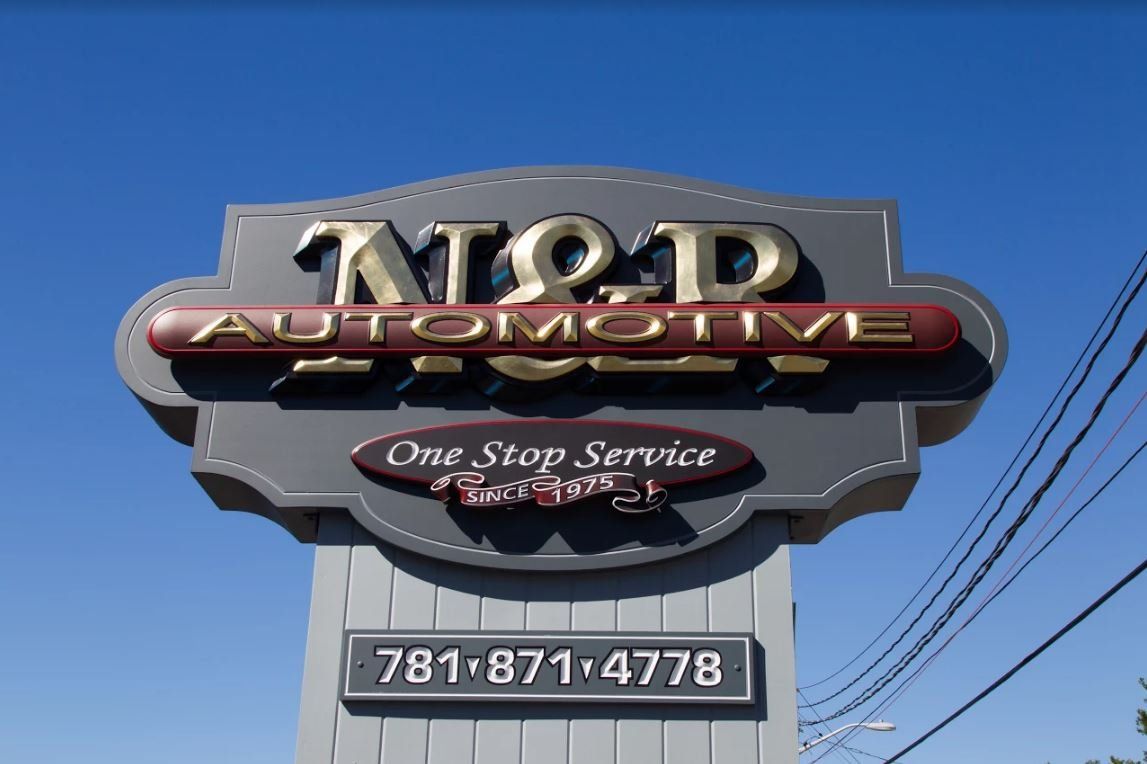N&R Automotive image