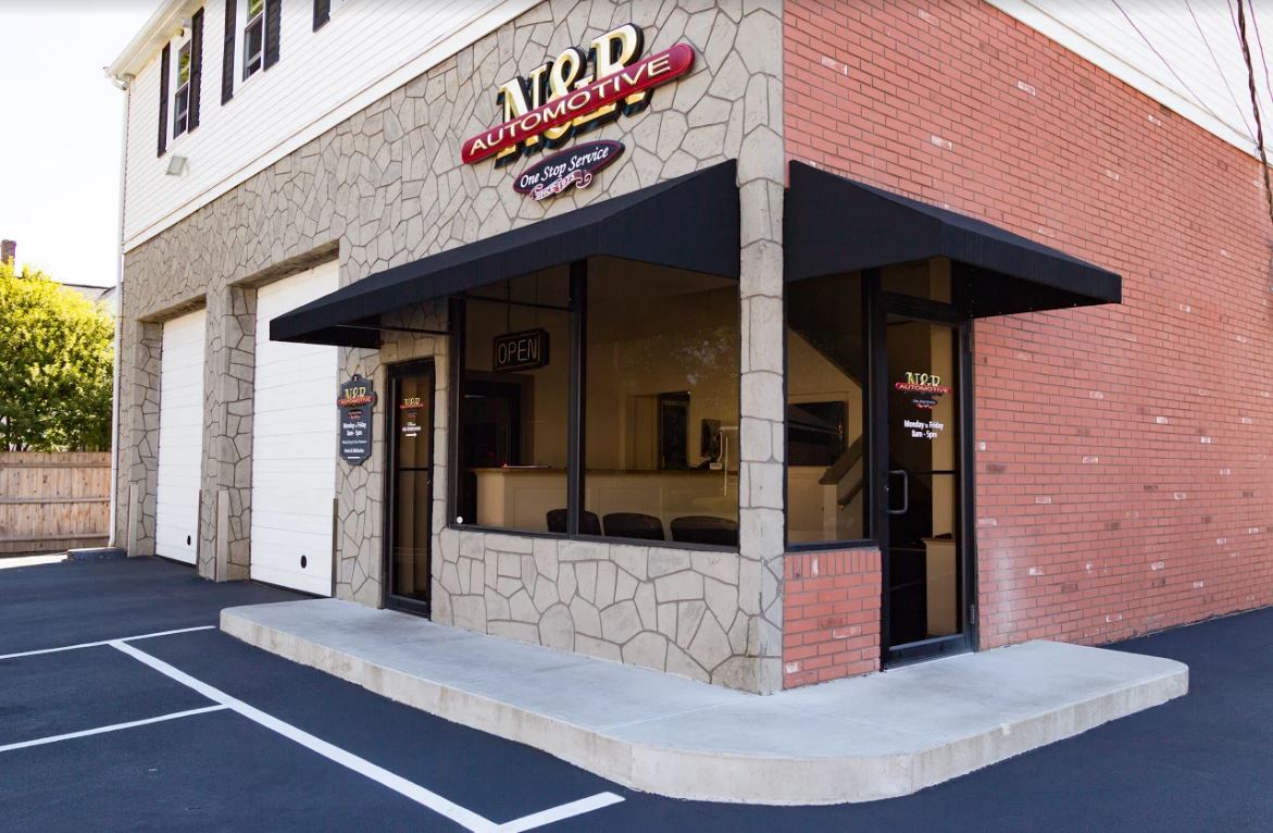 N&R Automotive image