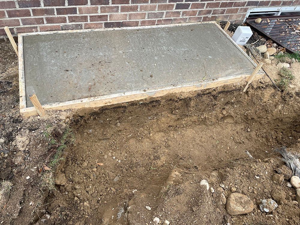 Swimming pool construction