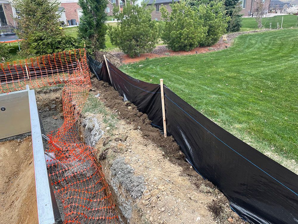 Swimming pool construction