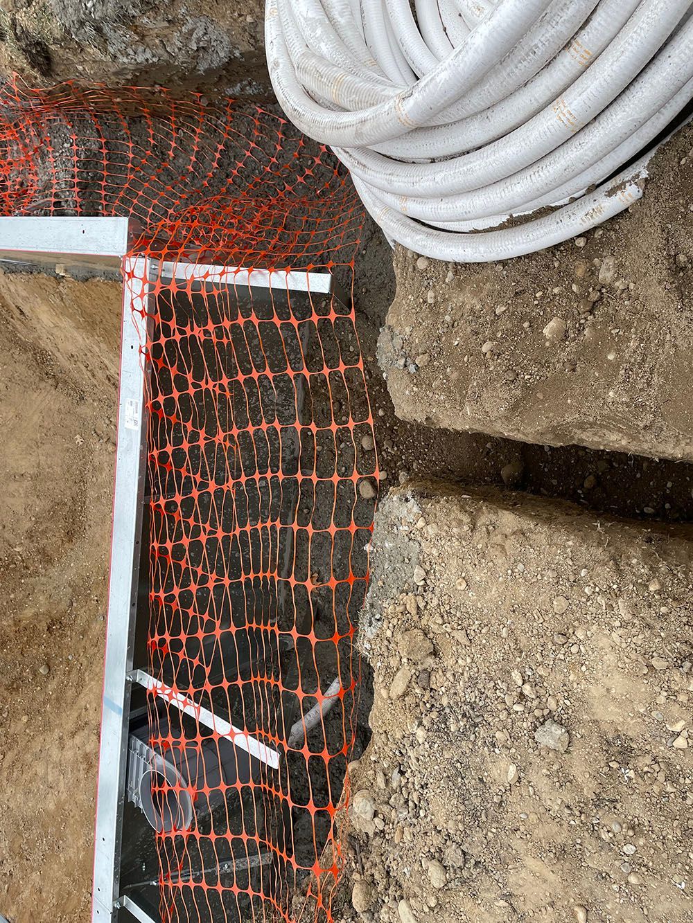 Swimming pool equipment