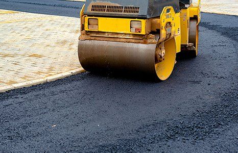 Asphalt paving services