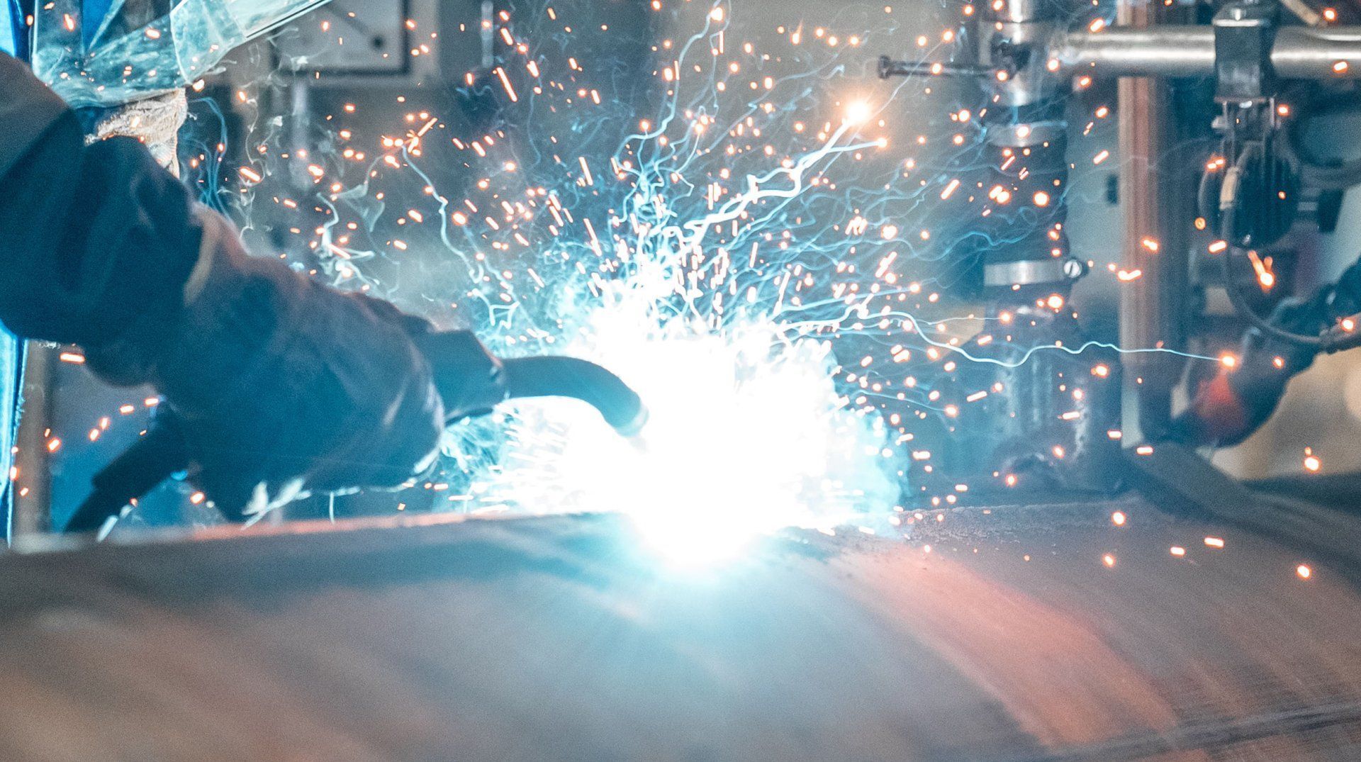 McCool Semi Repair & Roadside Services