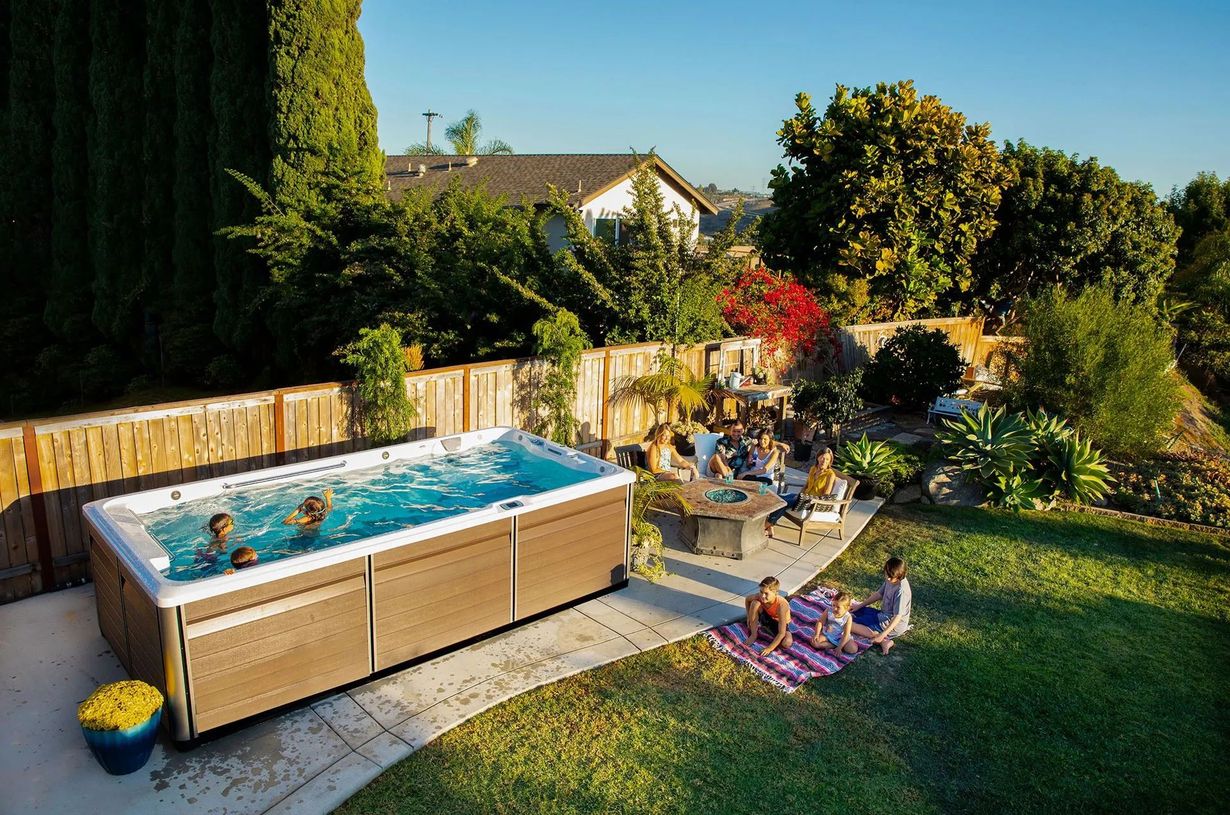Holliday Pools
