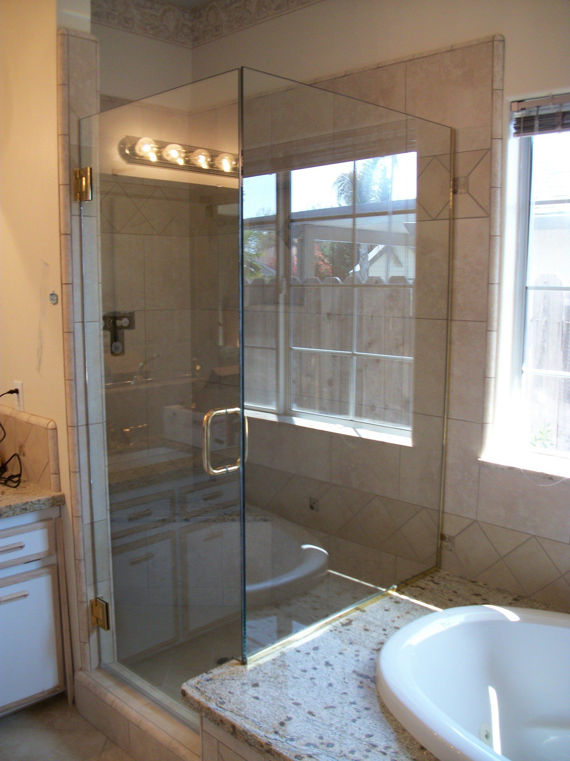 Shower glass enclosure