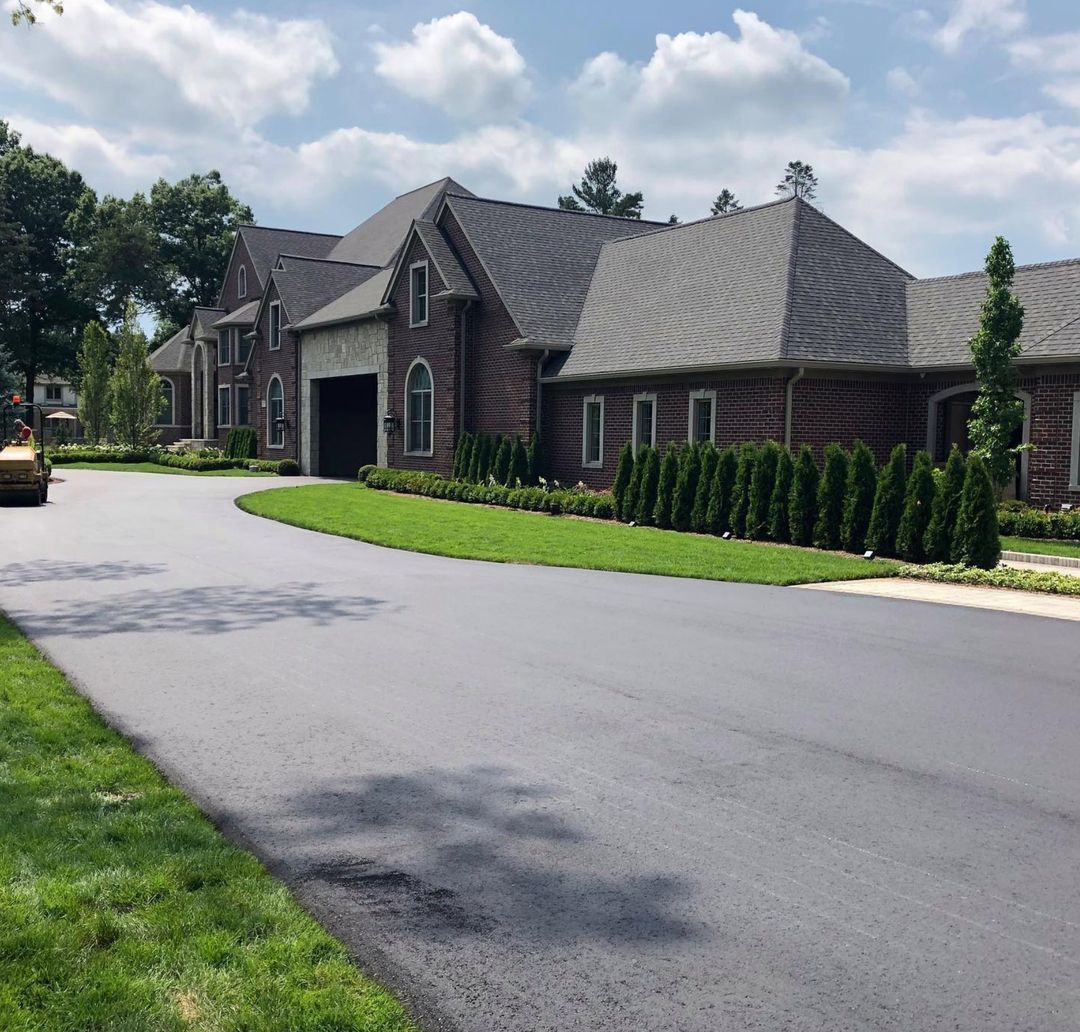 How Asphalt Paving Can Increase Your Property’s Curb Appeal