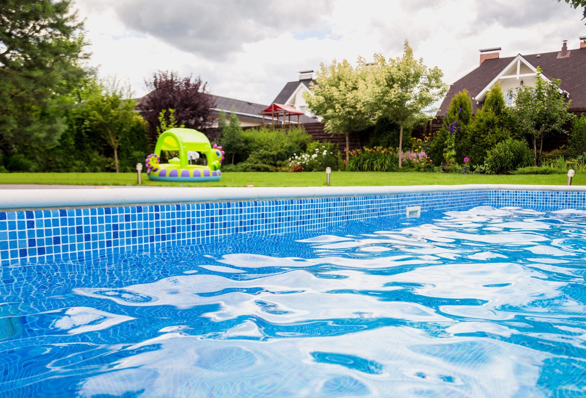 Learn More About Swimming Pools Swimming pool water