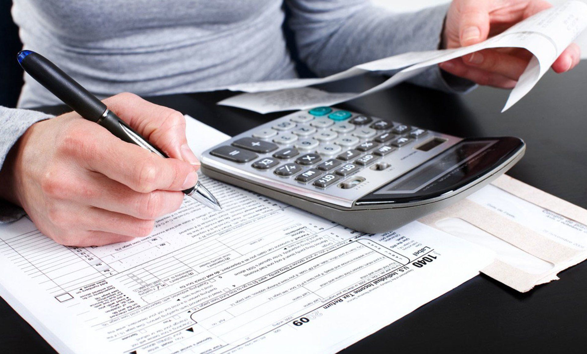 tax form and calculator