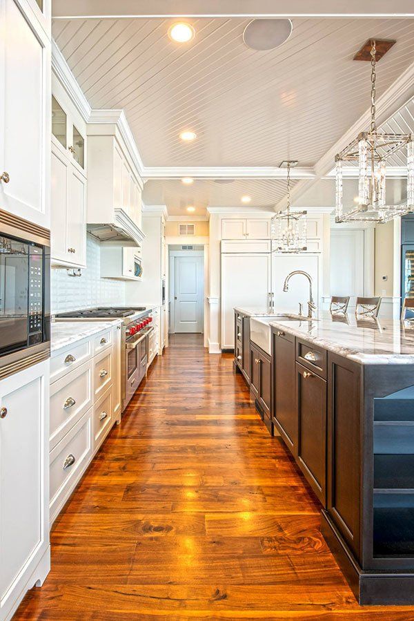 Marble kitchen countertop