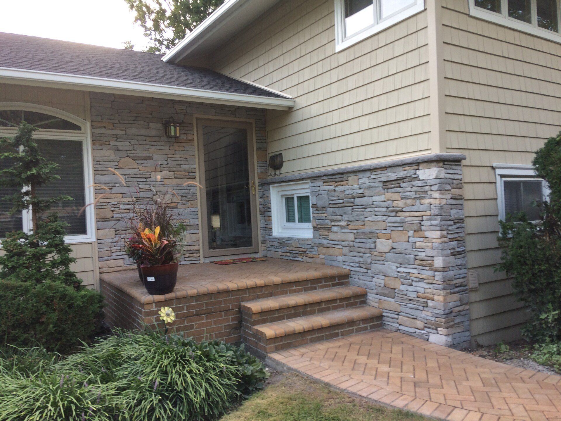 Hardiboard and Vinyl Siding | Wheatley Heights, NY