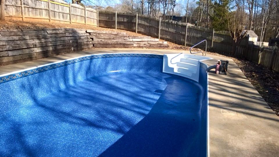 Pool liner