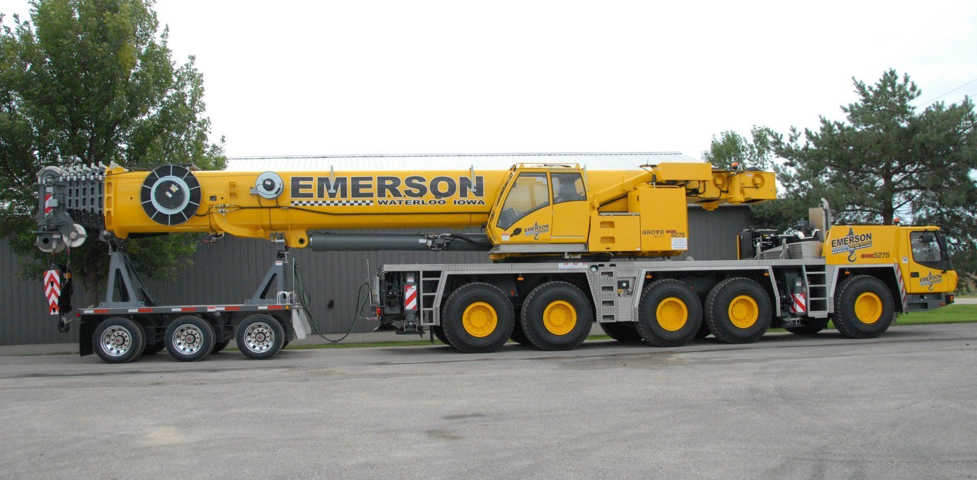 About Emerson Crane Rental Inc Waterloo, IA Contractor