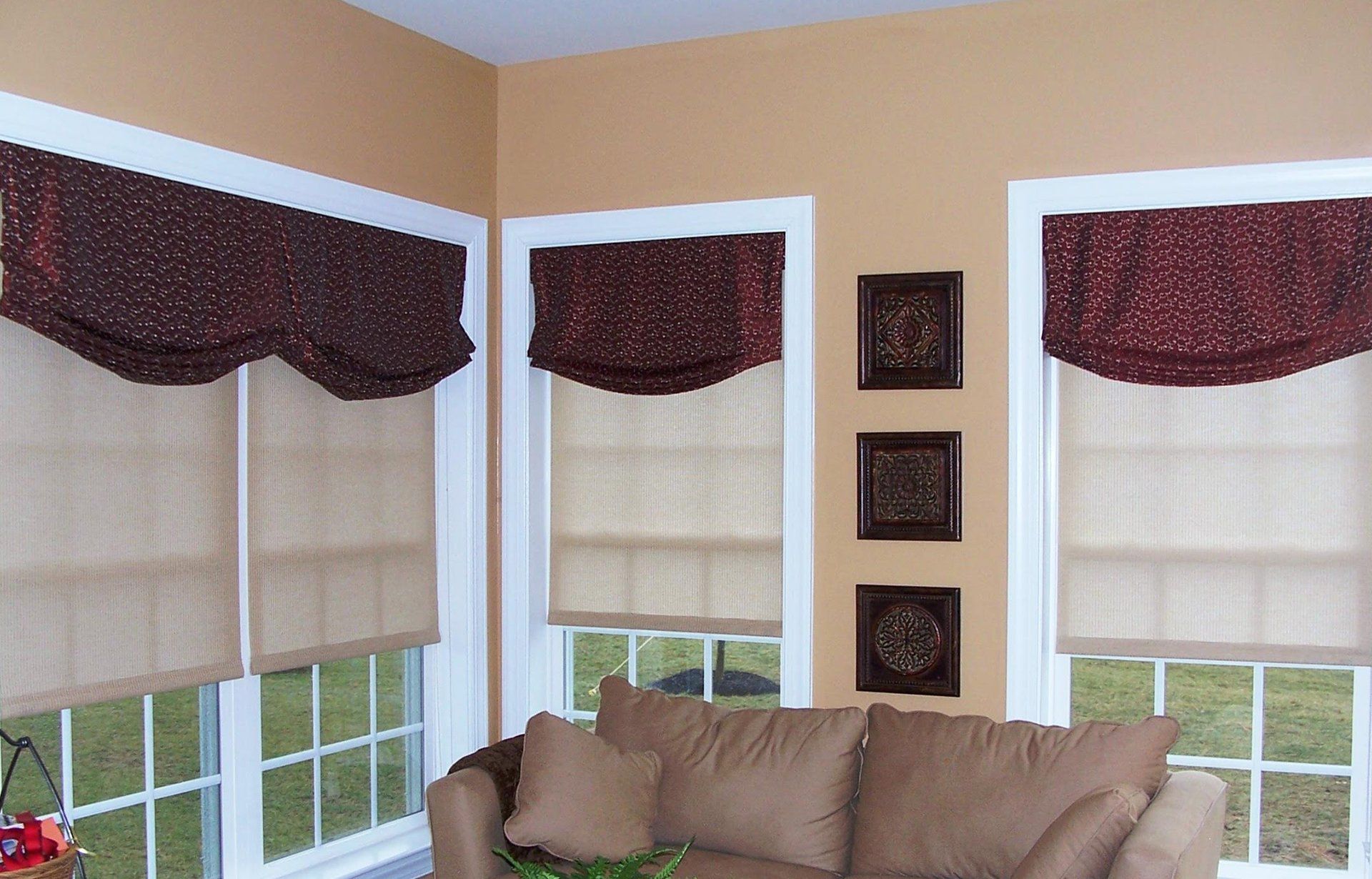 Valances burgundy