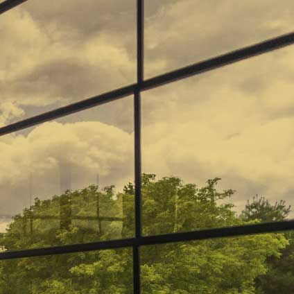 Clear, smoke, bronze and dark tint options for WeatherMaster Plus glazing