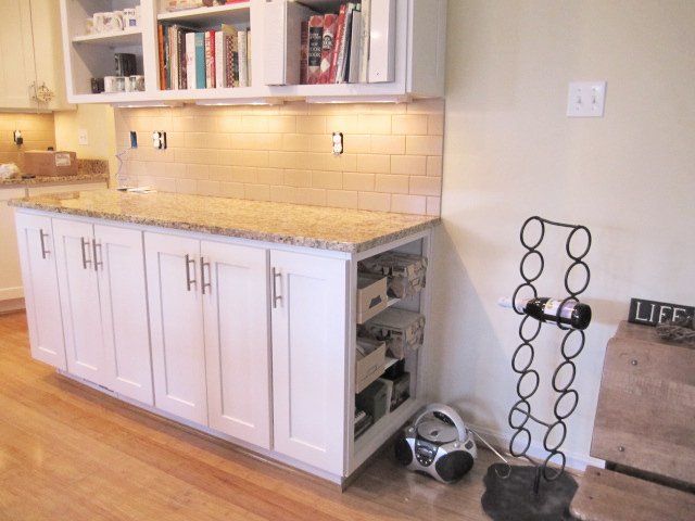 Kitchen cabinets and countertops