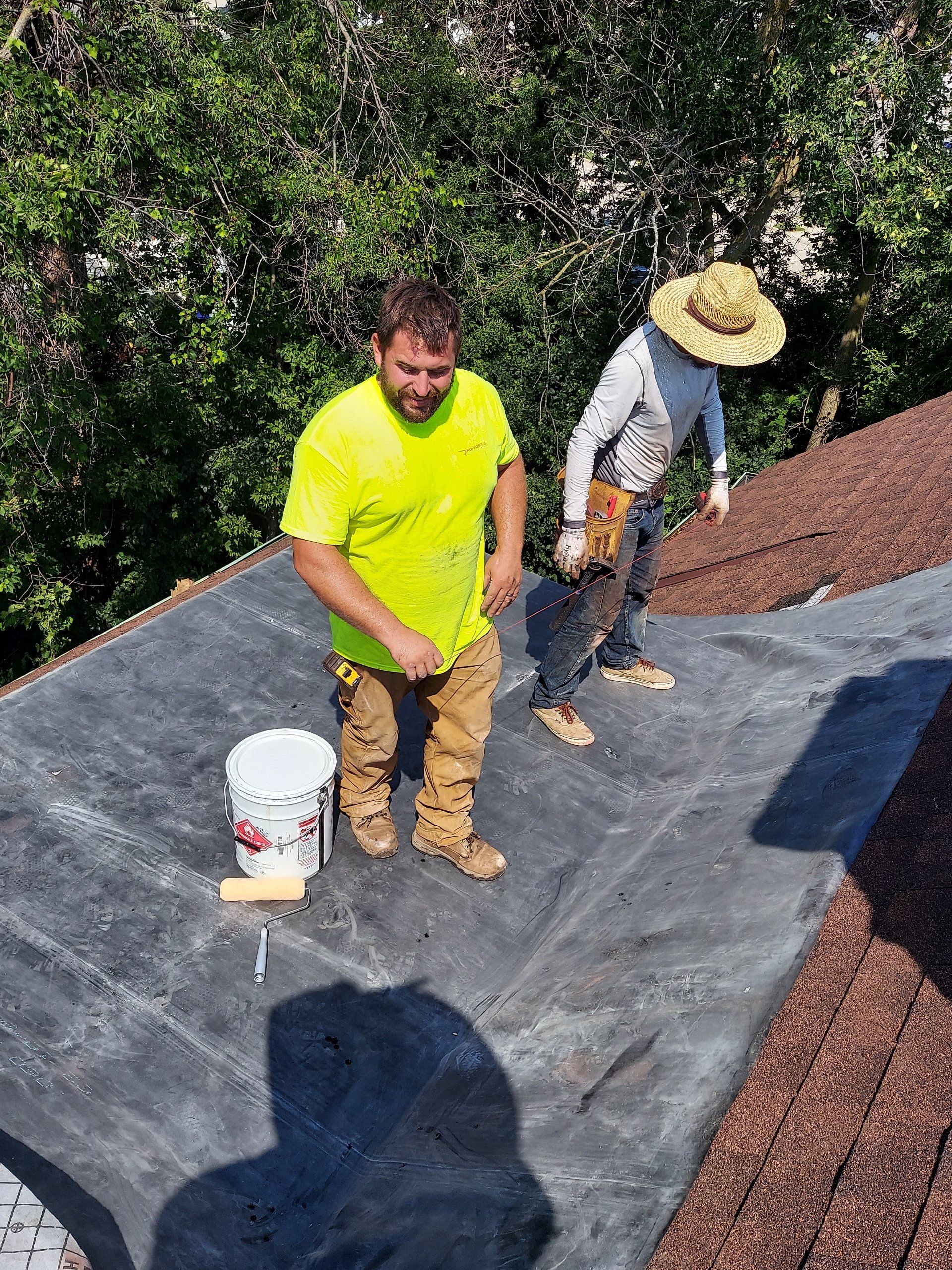 Roofing service